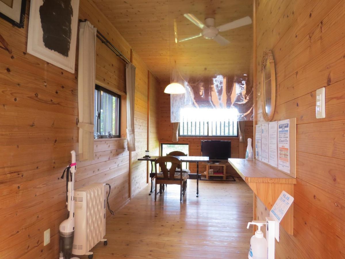 יקושימה Cottage Orange House Yakushima מראה חיצוני תמונה