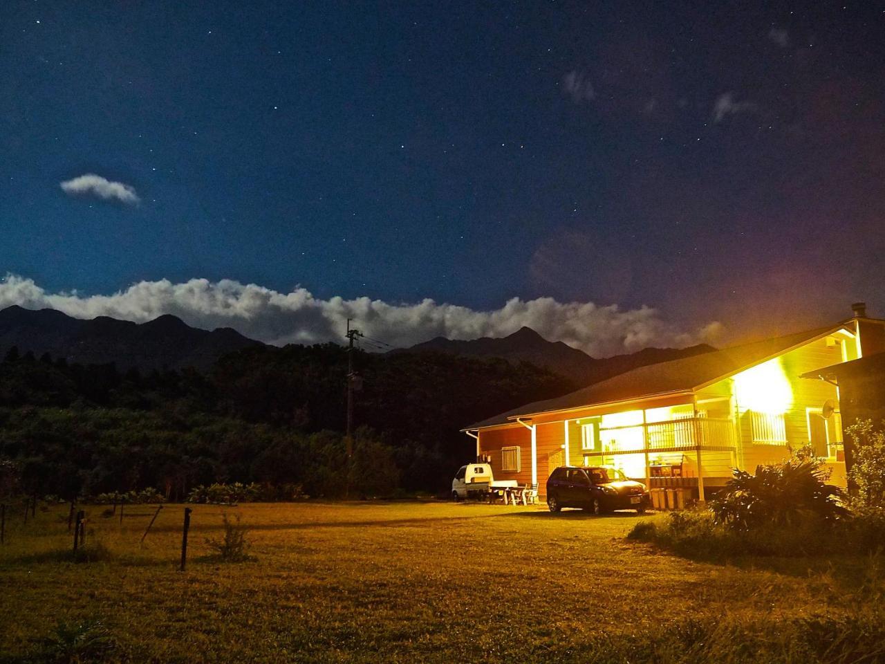 יקושימה Cottage Orange House Yakushima מראה חיצוני תמונה