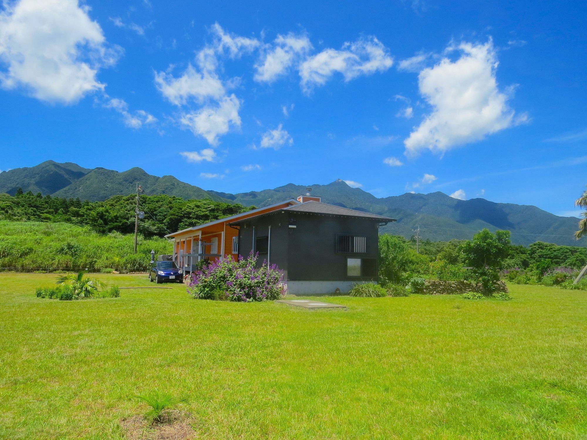 יקושימה Cottage Orange House Yakushima מראה חיצוני תמונה