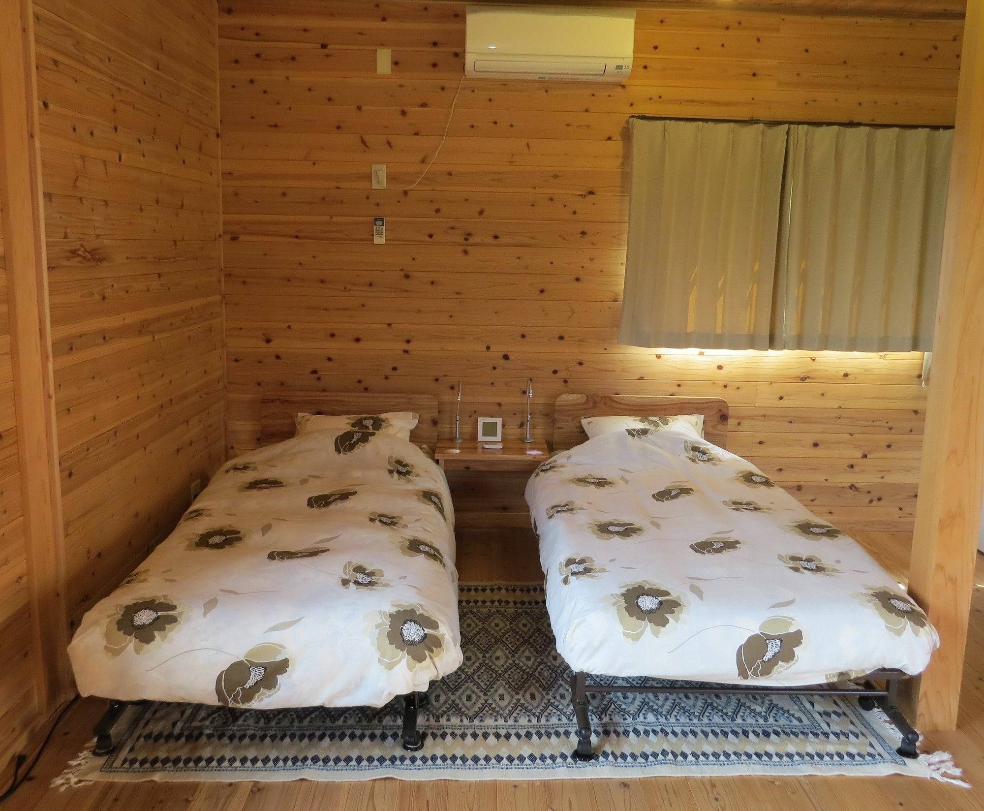 יקושימה Cottage Orange House Yakushima מראה חיצוני תמונה